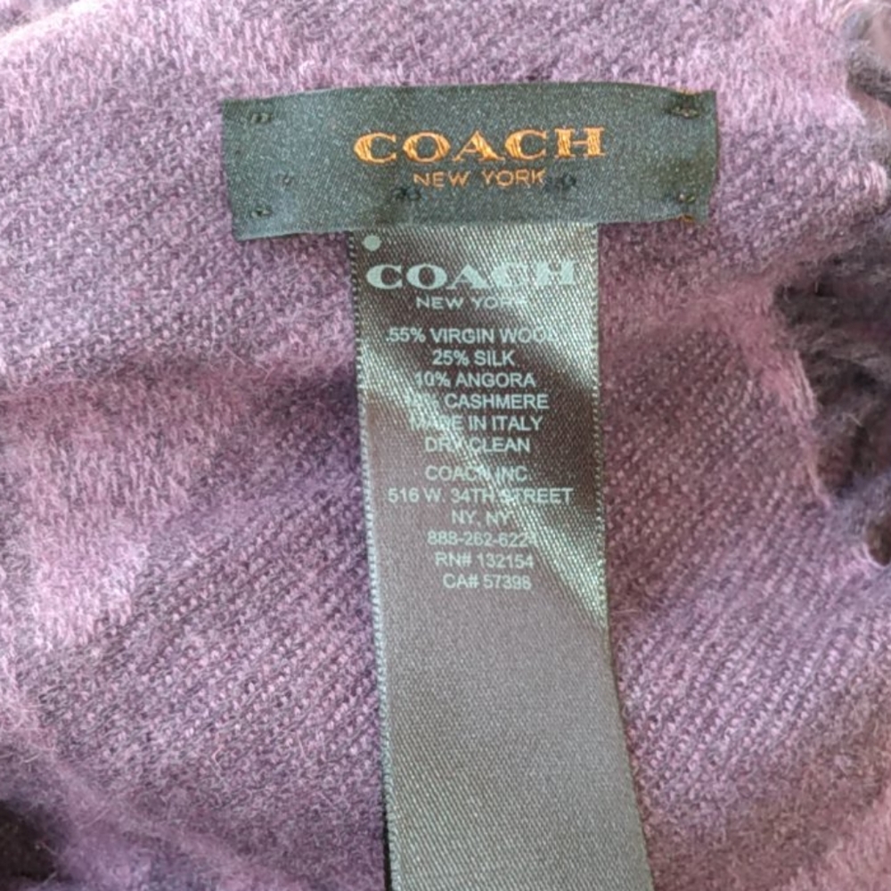Coach purple winter scarf - Picture 6 of 6